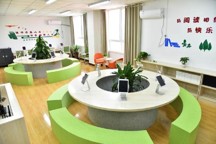 電子閱覽室060911.jpeg 電子閱覽室060911.jpeg