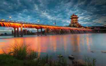 高?？蒲泄芾硐到y的綿陽實踐：賦能智慧校園新生態